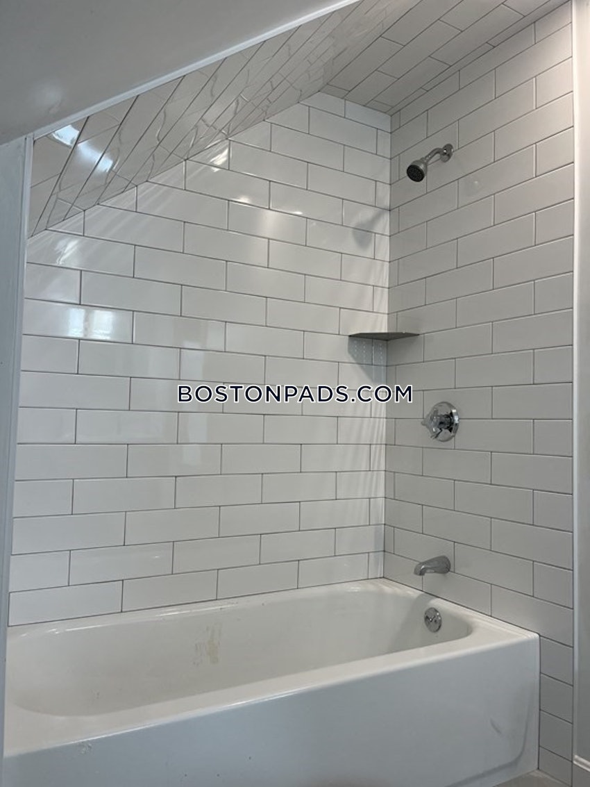 BOSTON - DORCHESTER - LOWER MILLS - 4 Beds, 2 Baths - Image 16