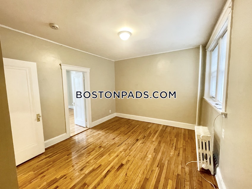 BOSTON - BRIGHTON - BOSTON COLLEGE - 2 Beds, 1 Bath - Image 6