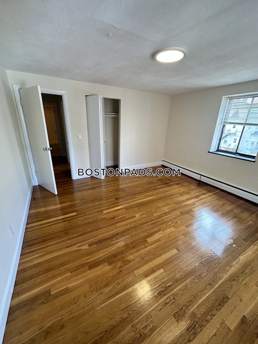 BROOKLINE- BOSTON UNIVERSITY - 2 Beds, 1 Bath - Image 2