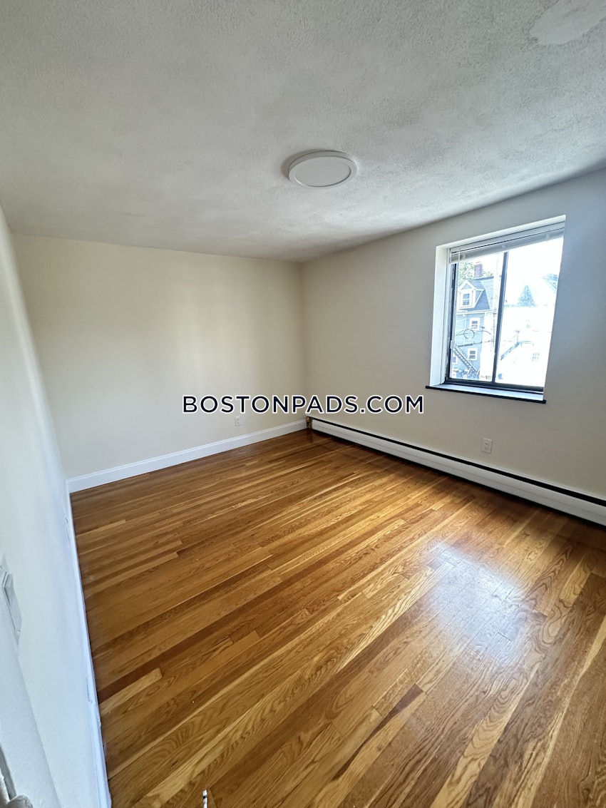 BROOKLINE- BOSTON UNIVERSITY - 2 Beds, 1 Bath - Image 3