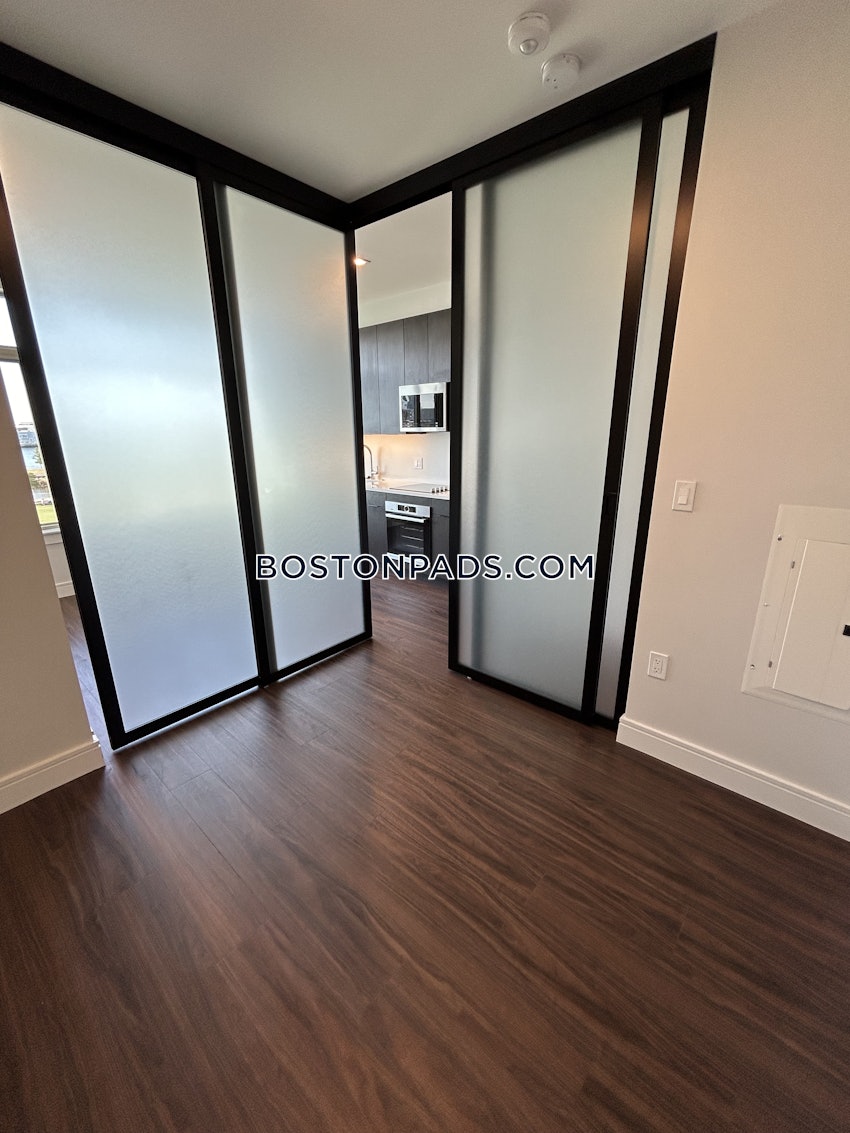 BOSTON - EAST BOSTON - MAVERICK - 1 Bed, 1 Bath - Image 8