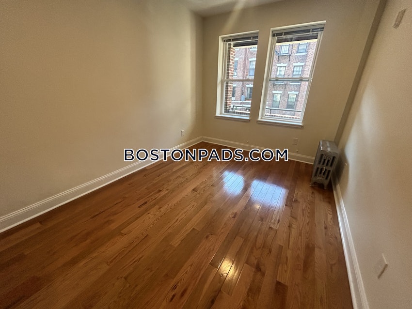 BOSTON - BRIGHTON - CLEVELAND CIRCLE - 1 Bed, 1 Bath - Image 8