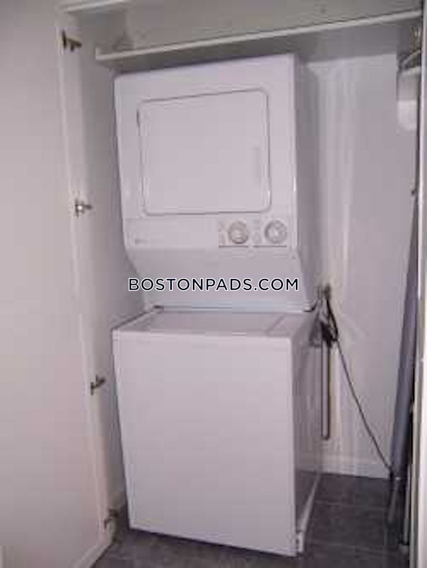 BOSTON - EAST BOSTON - JEFFRIES POINT - 1 Bed, 1 Bath - Image 15