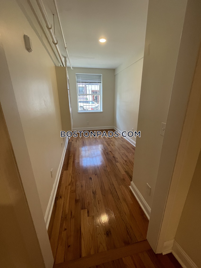 BOSTON - BRIGHTON - CLEVELAND CIRCLE - 1 Bed, 1 Bath - Image 6