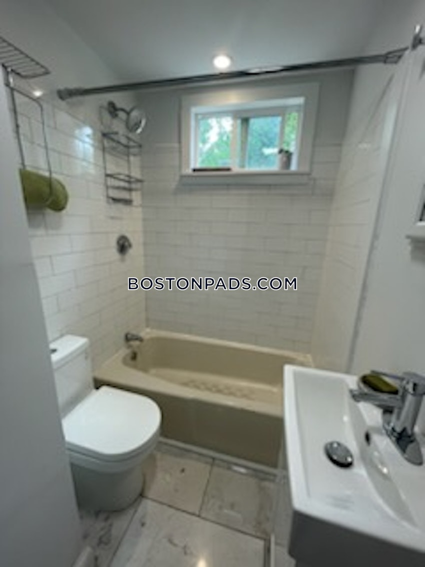 BOSTON - HYDE PARK - 2 Beds, 1 Bath - Image 11