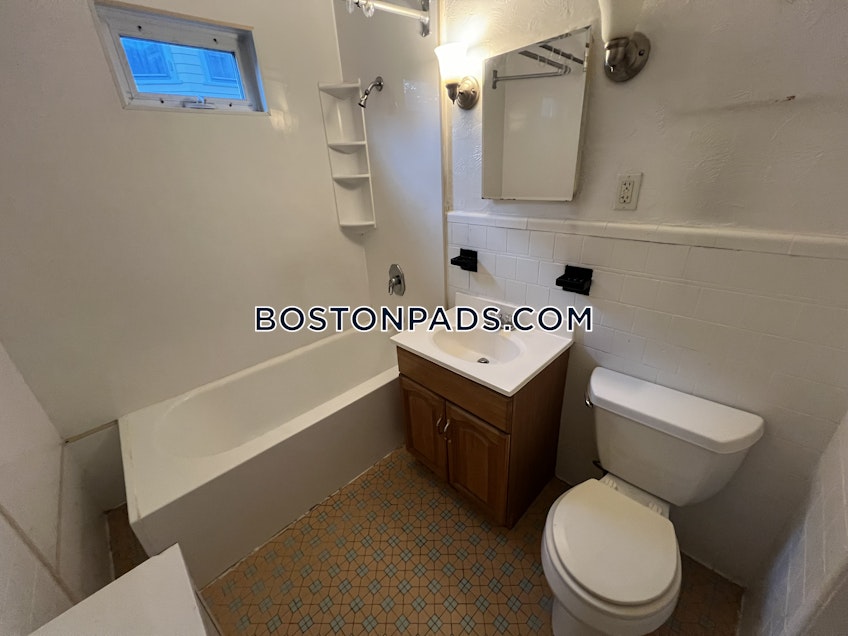 Medford - $3,650+ /month