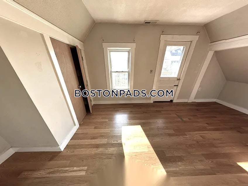 Somerville - $6,375+ /month