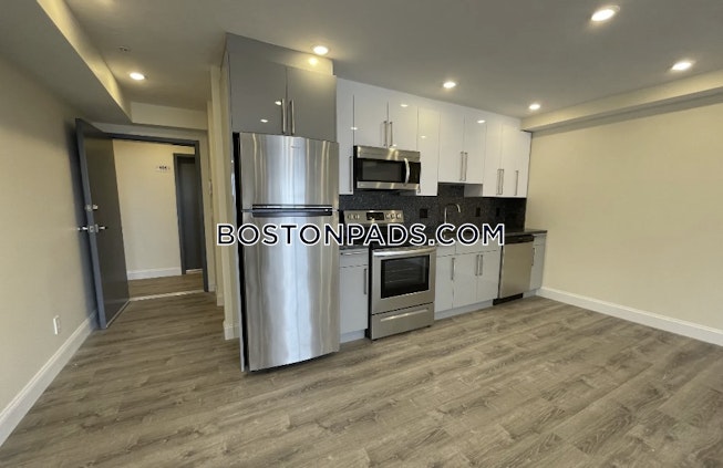 Boston - $3,100+ /mo