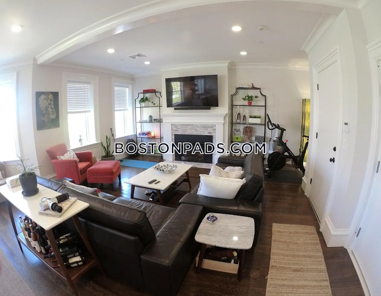 Alton Place, Brookline