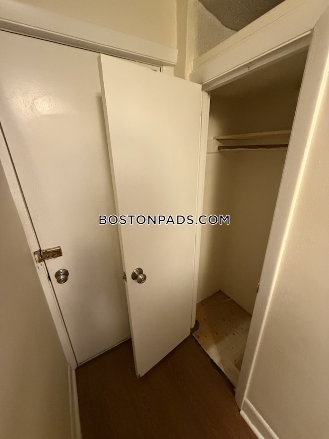 Boston - $1,550+ /mo