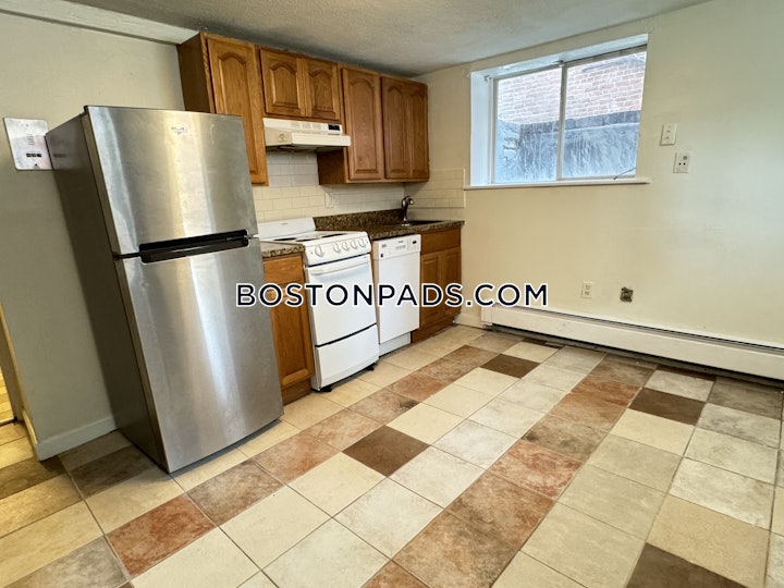 mission-hill-studio-1-bath-boston-1800-4462485 