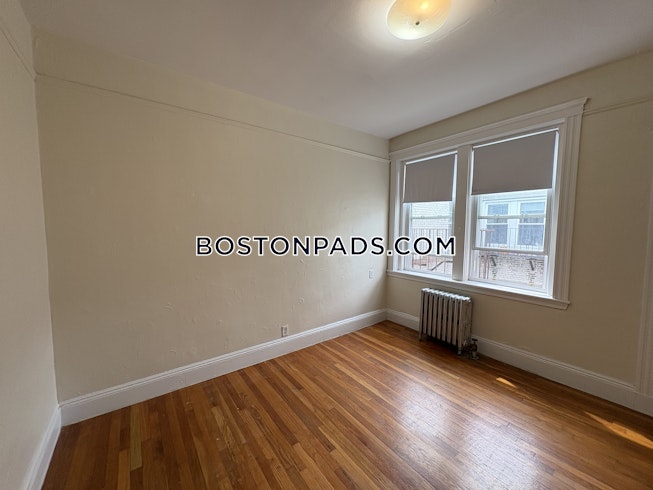 Boston - $2,295+ /mo