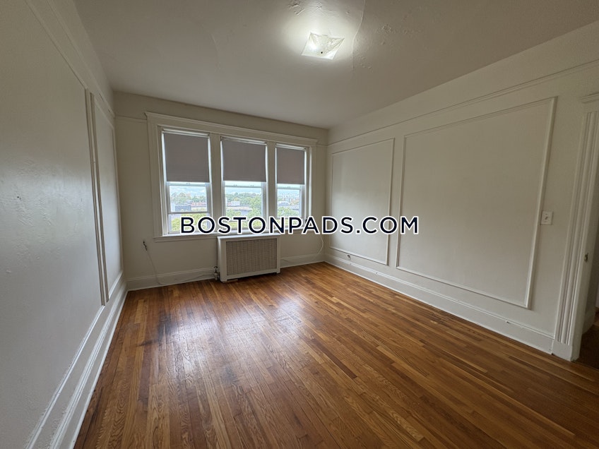 Boston - $2,295+ /month