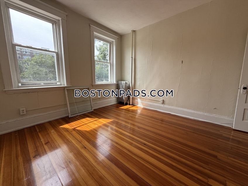 Boston - $2,295+ /month