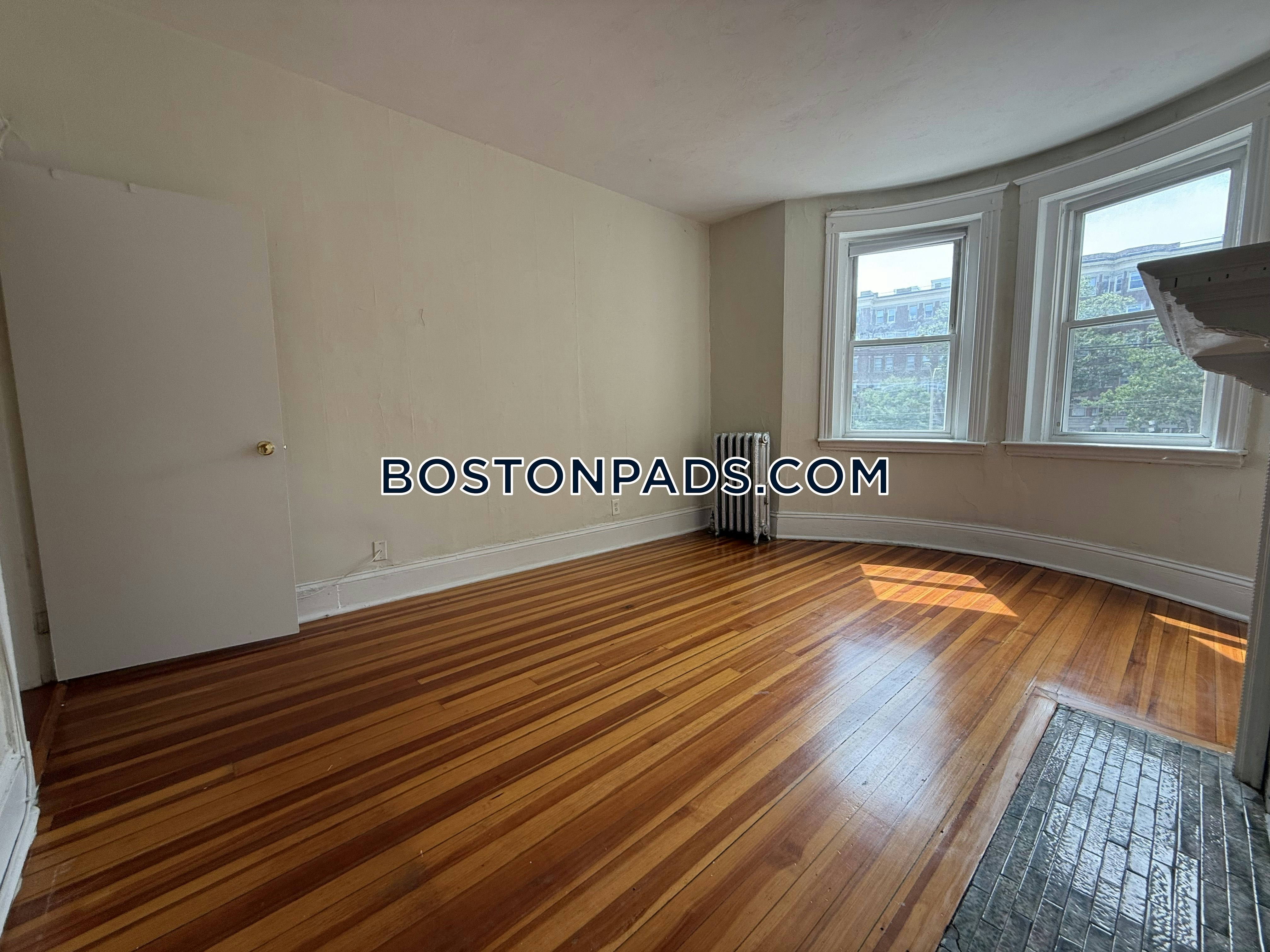 Boston - $2,295