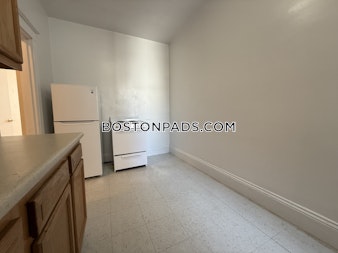 Commonwealth Ave. Boston