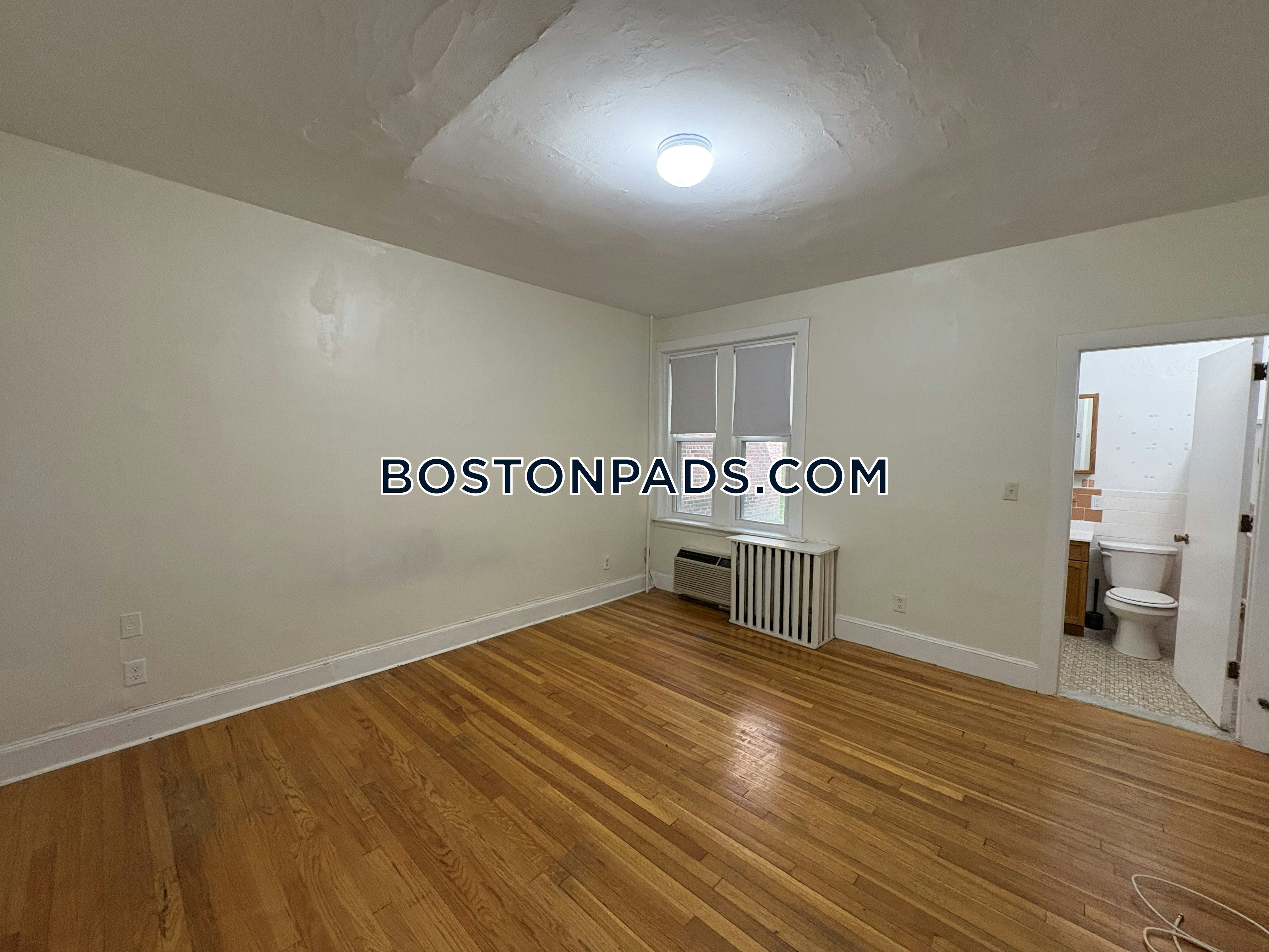 Lancaster Ter. Brookline