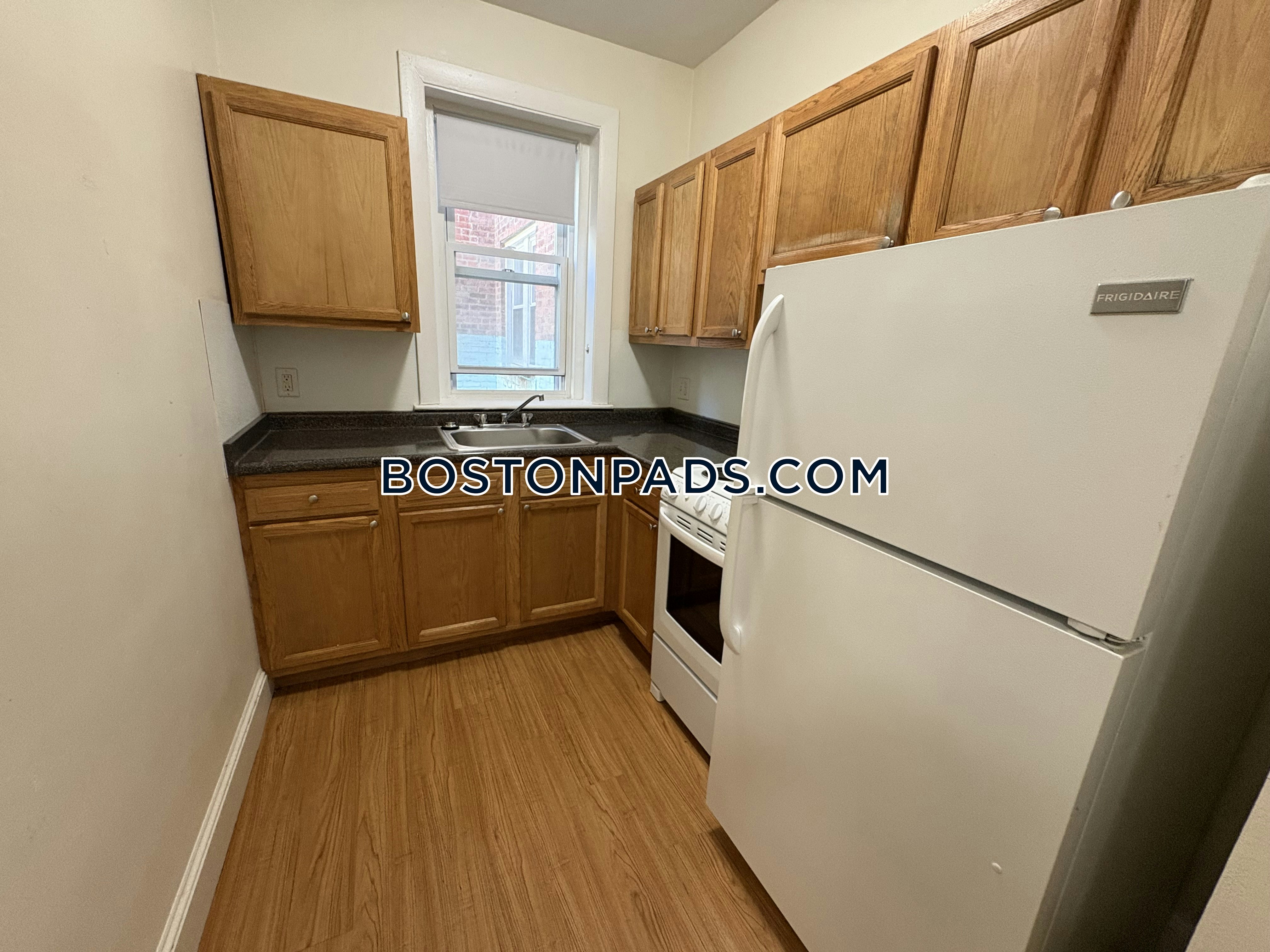 Lancaster Ter. Brookline