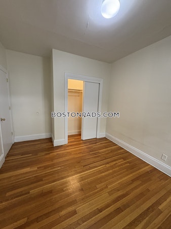 Lancaster Ter. Brookline