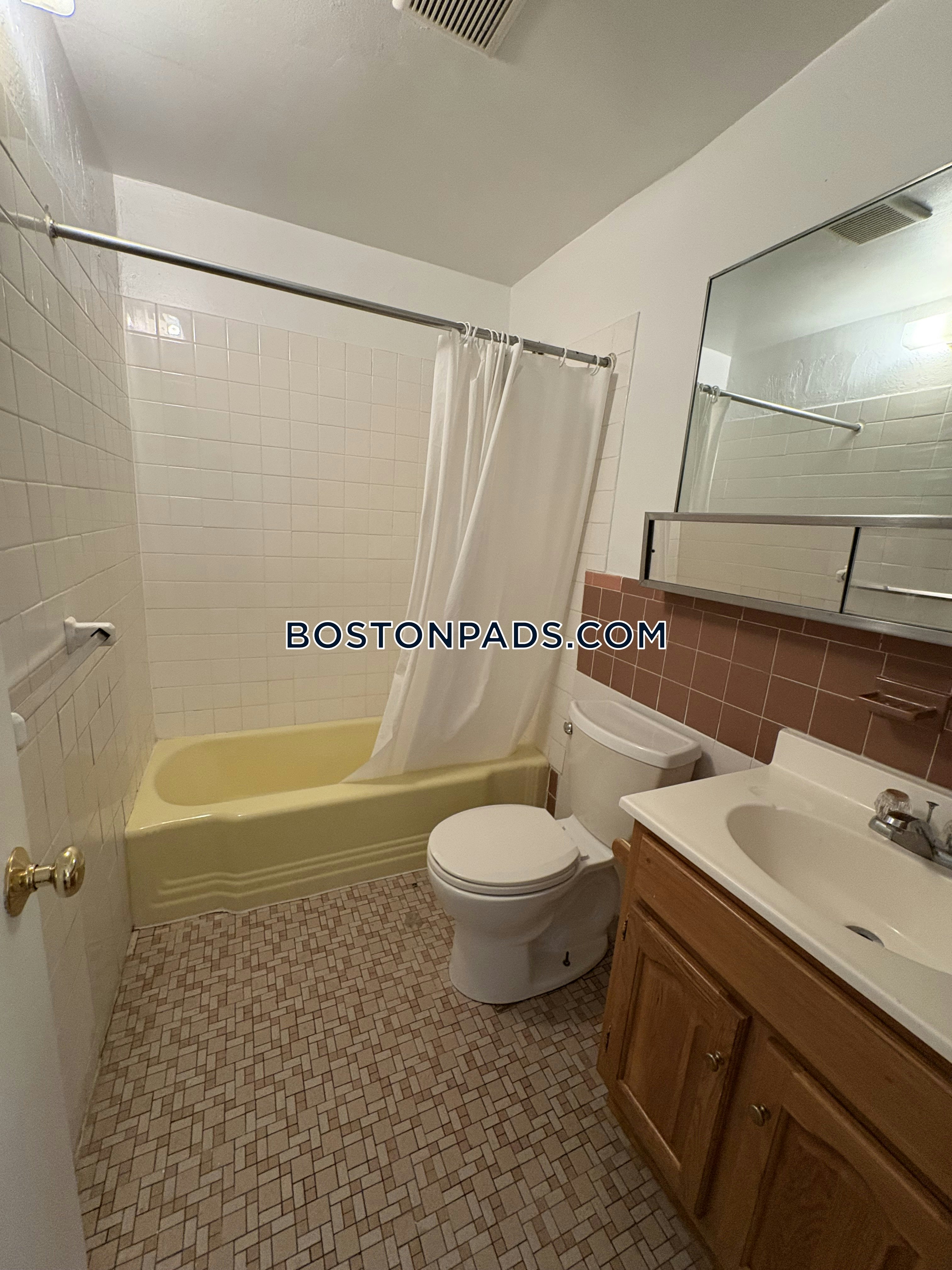 Lancaster Ter. Brookline