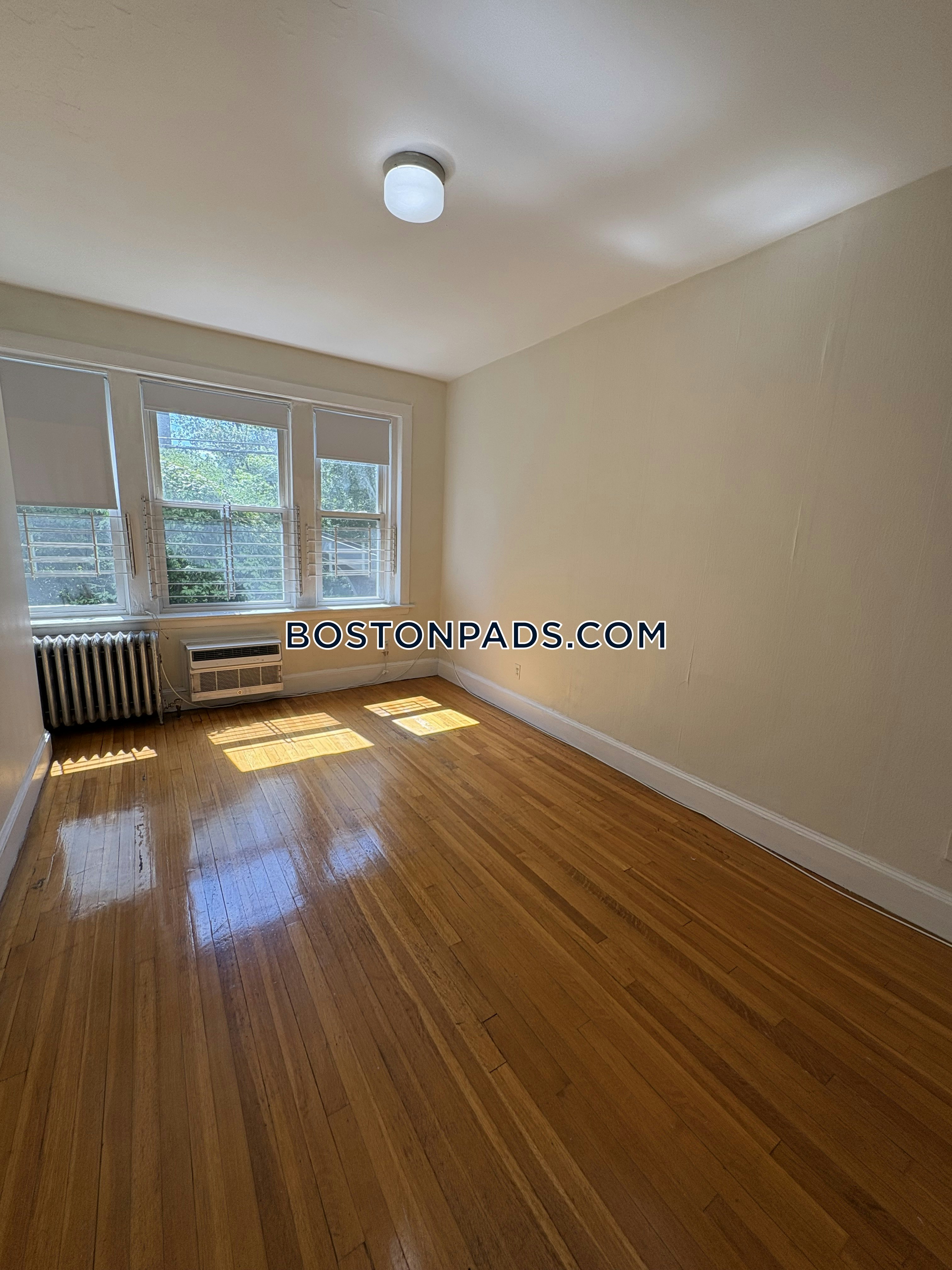 Lancaster Ter. Brookline