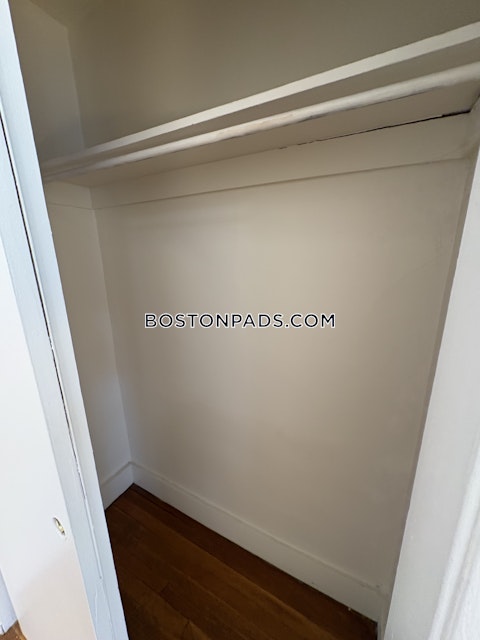 Lancaster Ter. Brookline photo 4