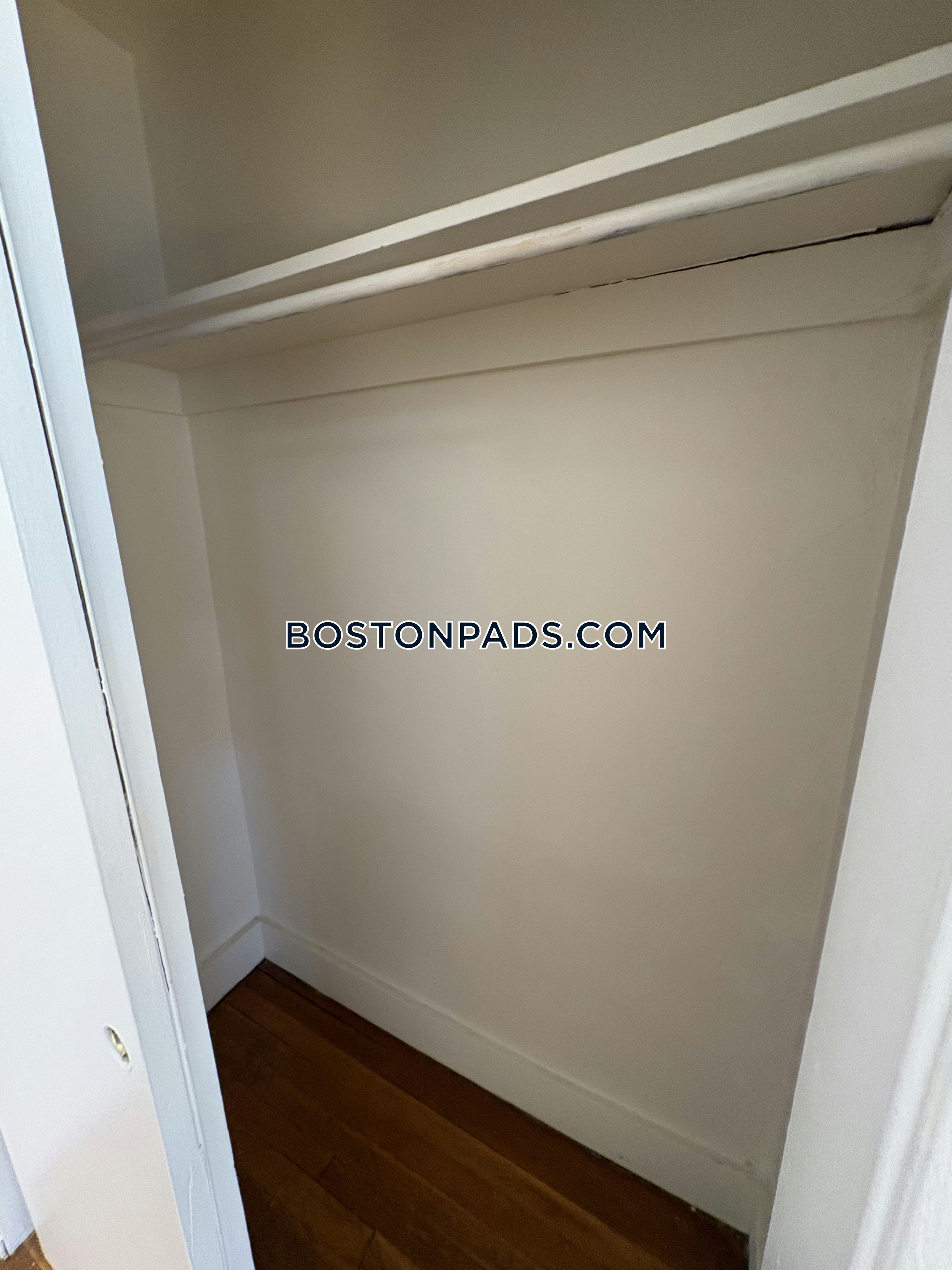 Lancaster Ter. Brookline