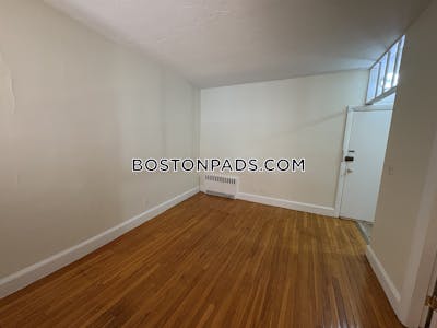 Brookline 1 Bed 1 Bath  Brookline Village - $2,250 No Fee