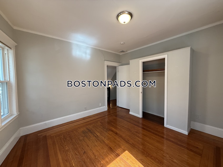 Somerville - $4,750+ /month
