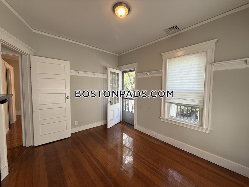 Somerville - $4,750+ /month