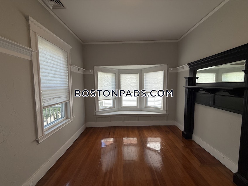 Somerville - $4,750+ /month