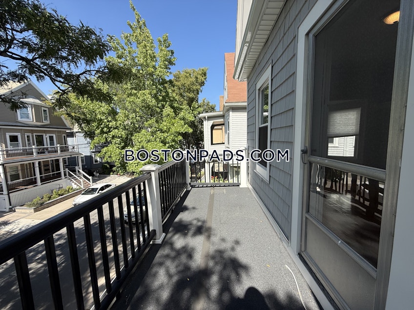 Somerville - $4,750+ /month