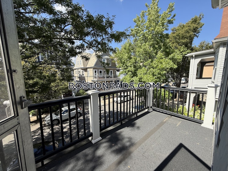 Simpson Ave., Somerville