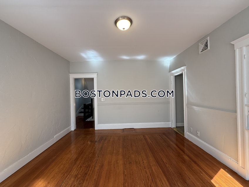 Somerville - $4,750+ /month