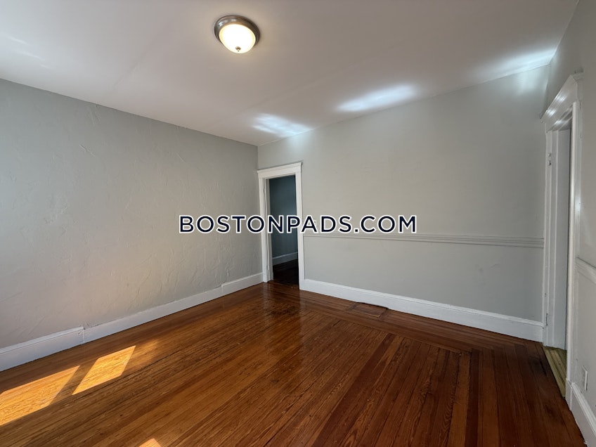 Somerville - $4,750+ /month