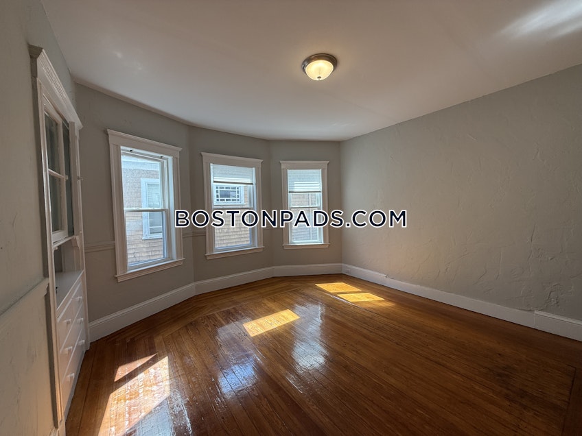 Somerville - $4,750+ /month