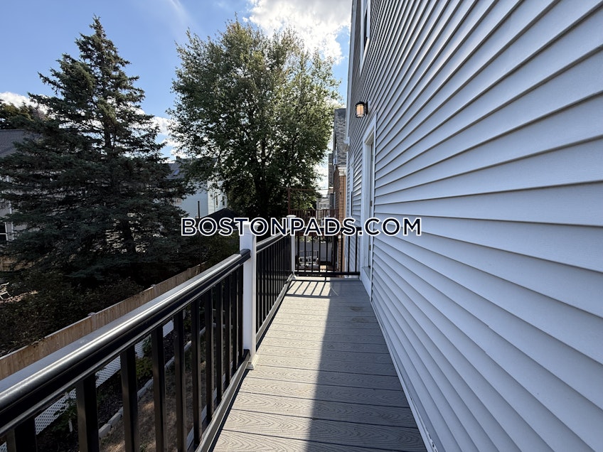 Somerville - $4,750+ /month