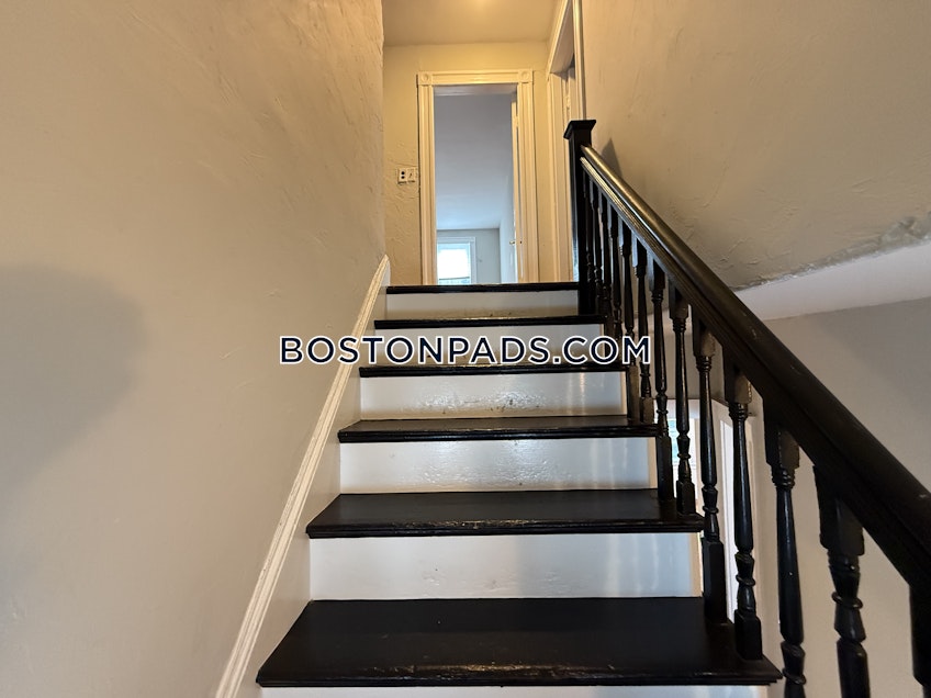 Somerville - $4,750+ /month