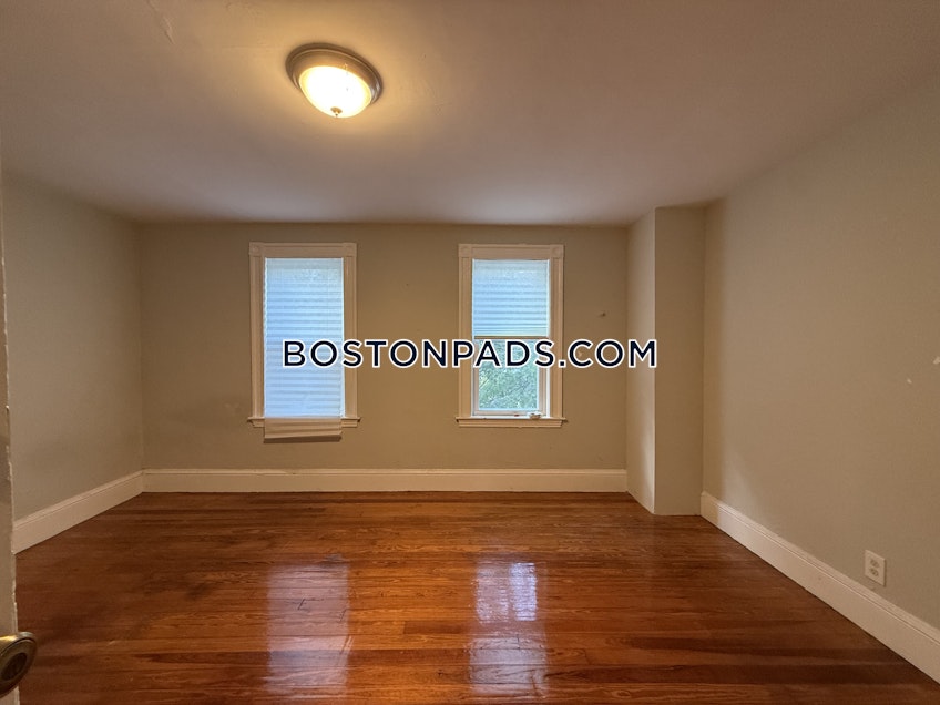 Somerville - $4,750+ /month