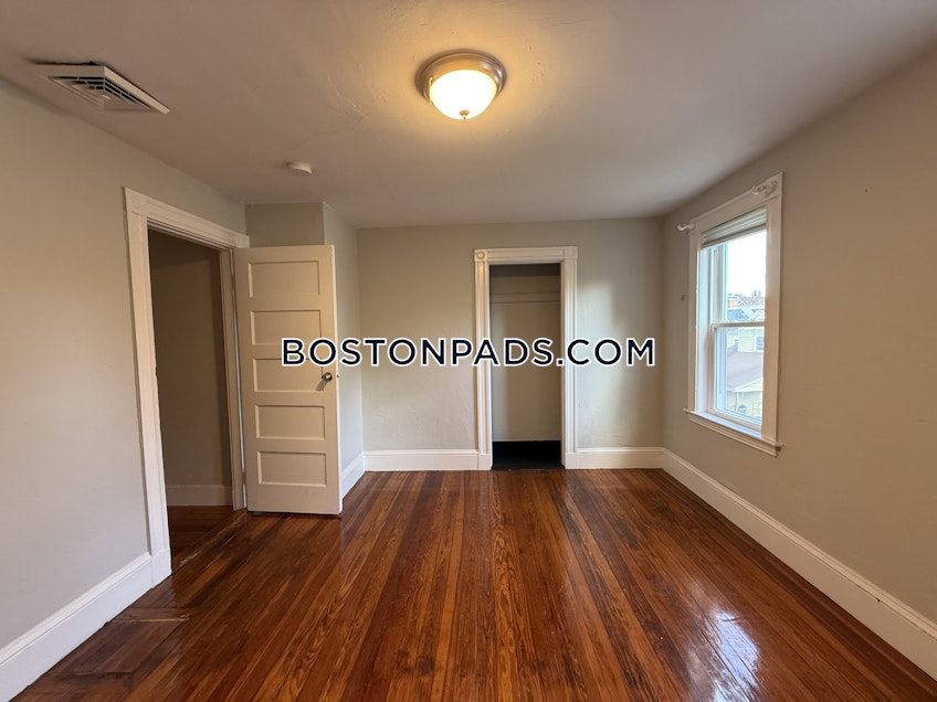 Somerville - $4,750+ /month