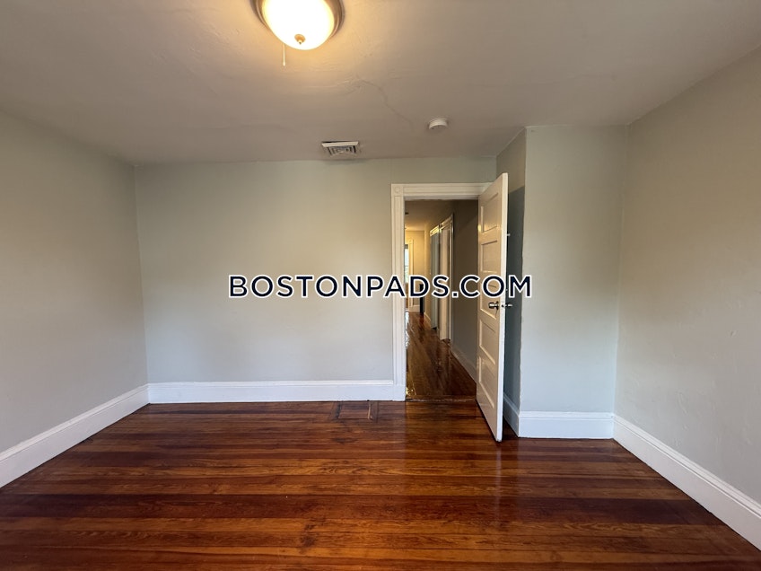 Somerville - $4,750+ /month