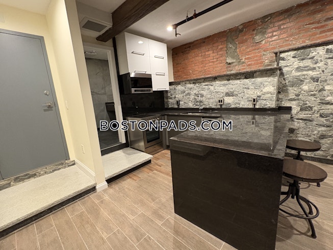 Boston - $3,500+ /mo