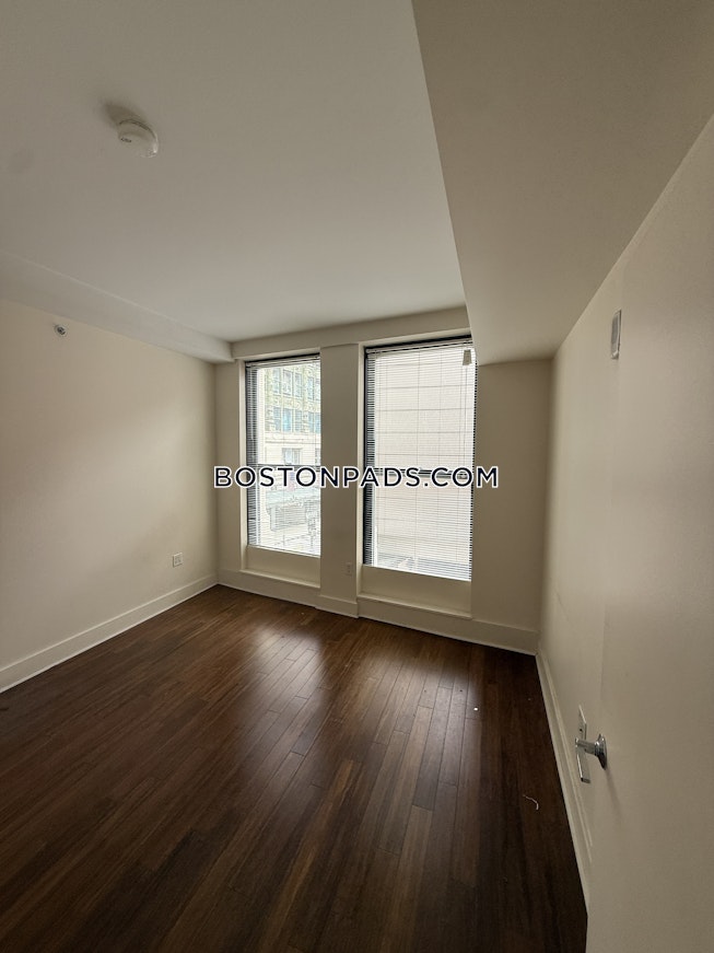 Boston - $3,800+ /mo