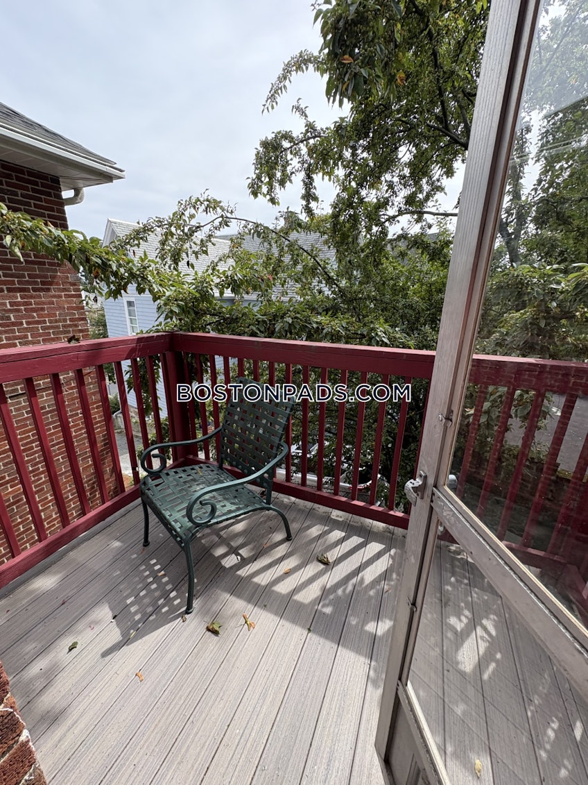 Newton - $7,800+ /month