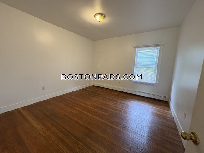 Newton - $7,800+ /mo