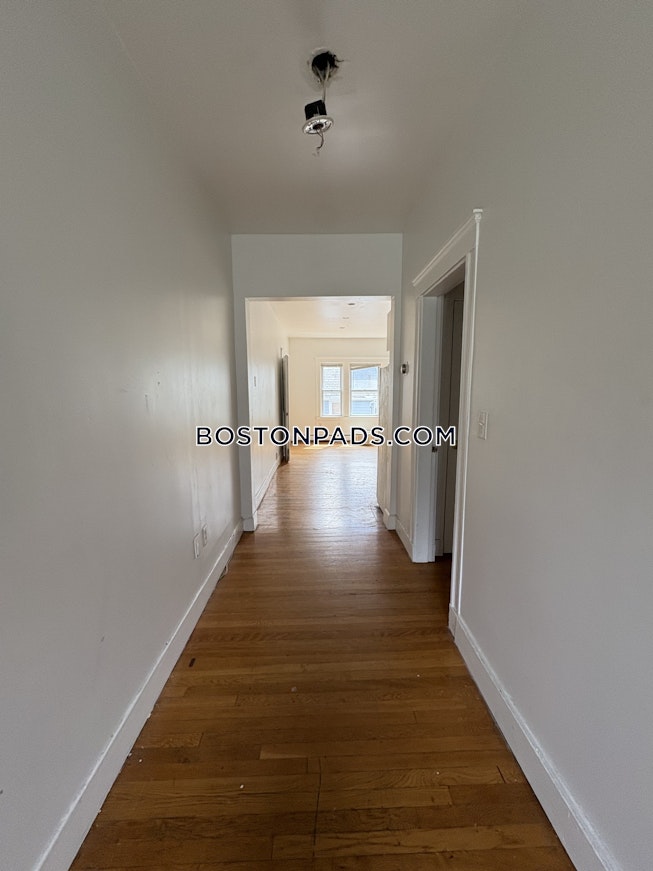 Newton - $7,800+ /mo