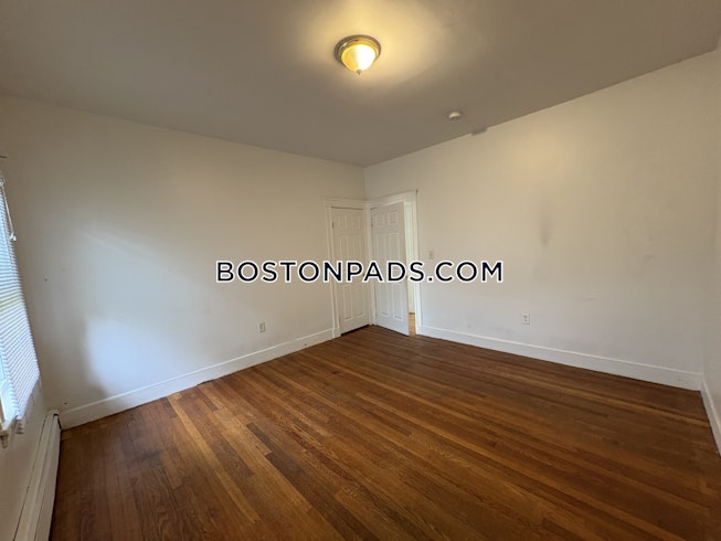 Newton - $7,800+ /mo