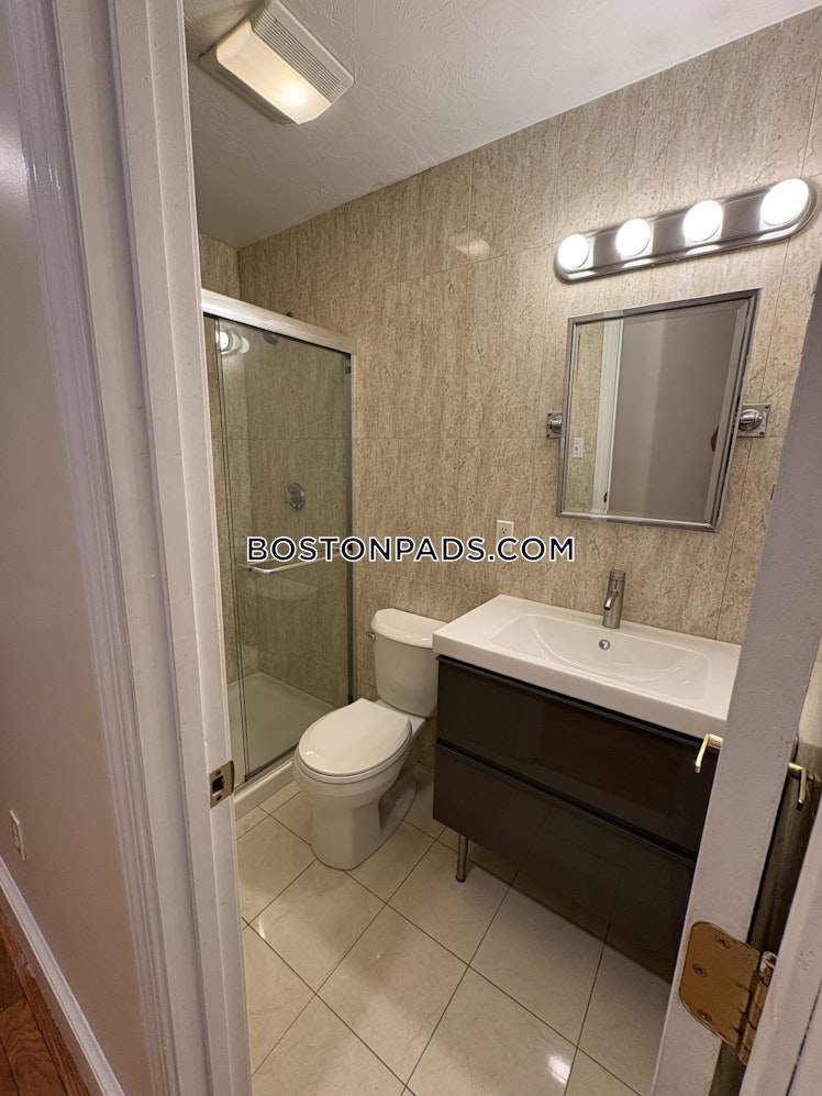 Winthrop Rd., Brookline