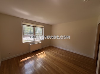 Captain Parker Arms Lexington