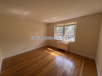 Captain Parker Arms Lexington